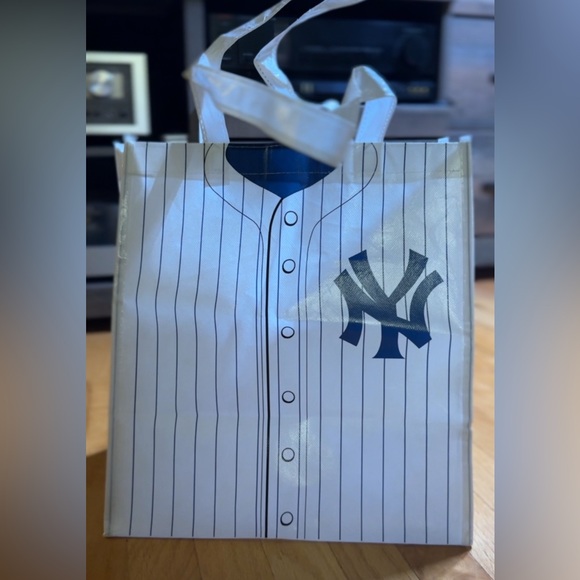 New York Yankees MLB Fan Shop Reusable Tote Bag Pinstripe Baseball - Picture 2 of 4